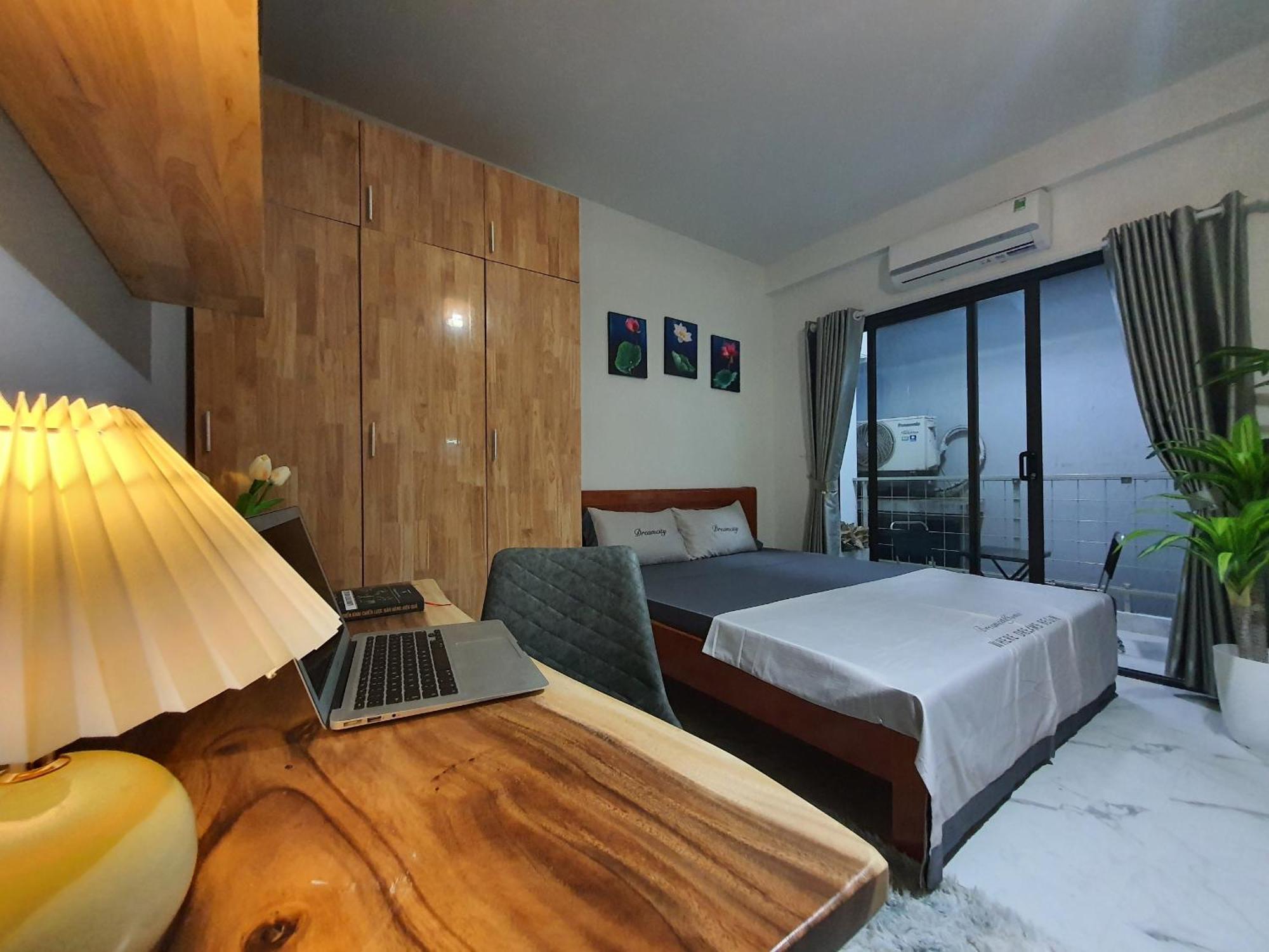 12a/89 Pham Dong, Ha Noi *
